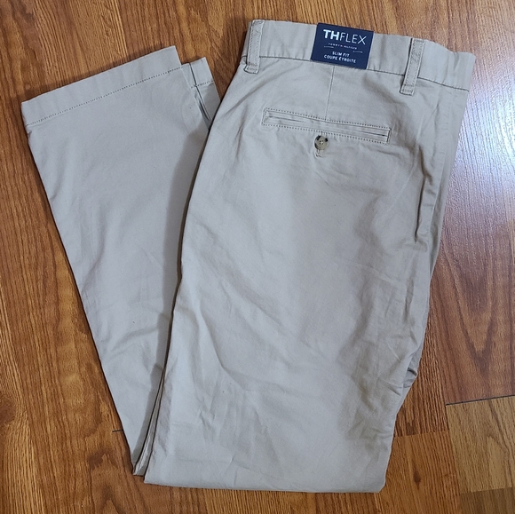 Tommy Hilfiger Khaki Pants Size 36/30 - Picture 2 of 3